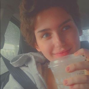 Meet your Posher, Brittany